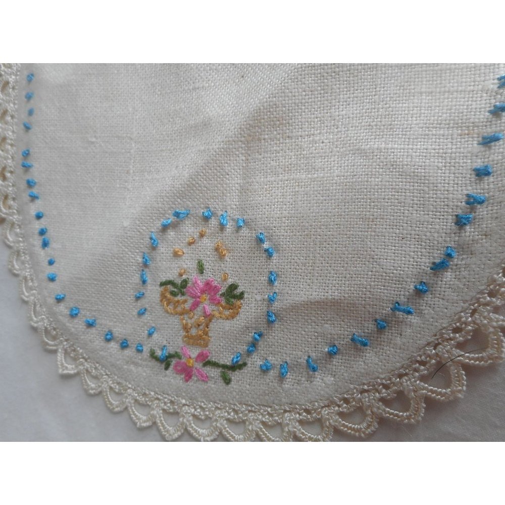 Set 2 Vintage blue pink Floral handmade embroidered Dresser scarf runner doily - Picture 3 of 5